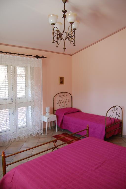Cinisi 89 B&B Szoba fotó